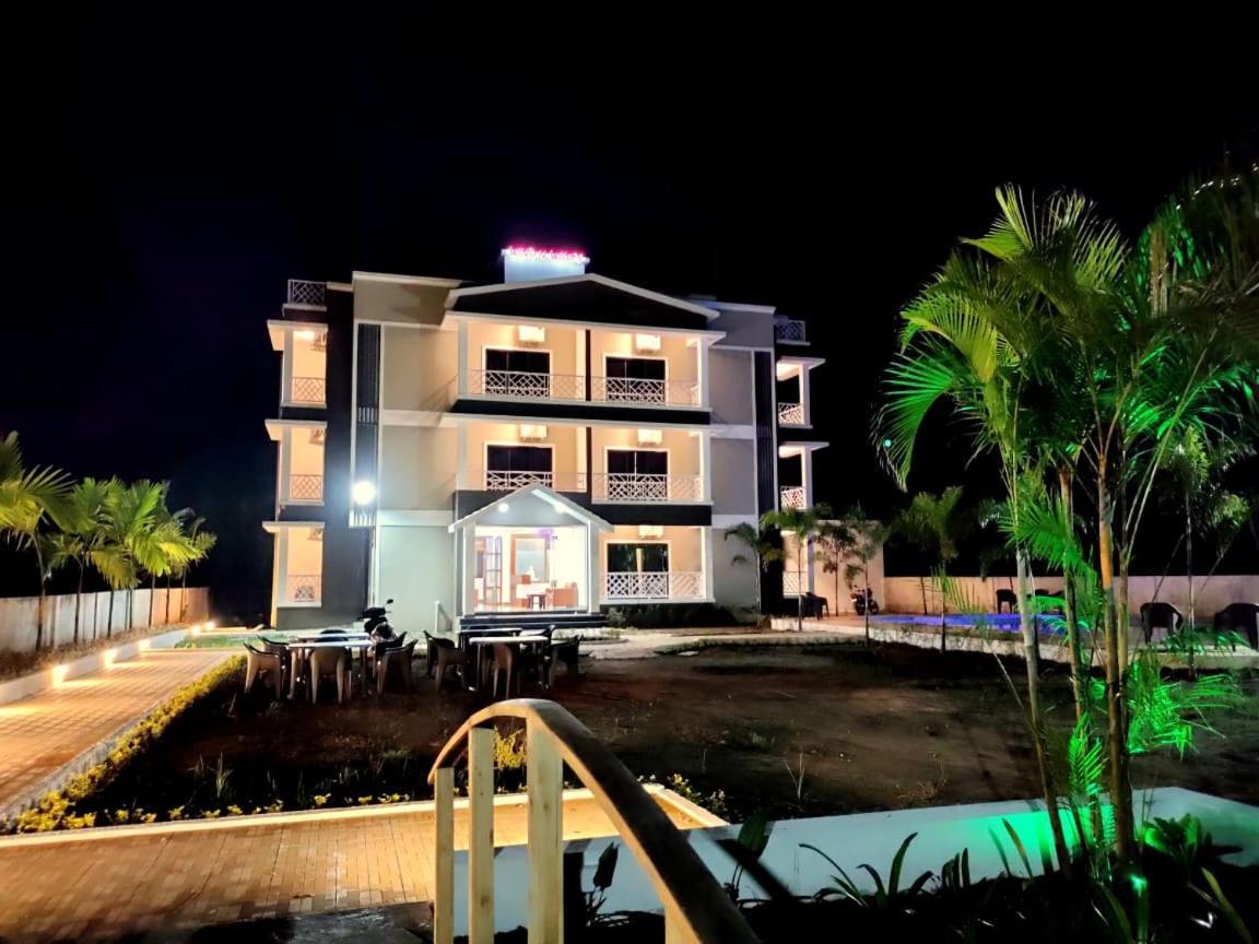Winds N Waves Hotell Alībāg Eksteriør bilde